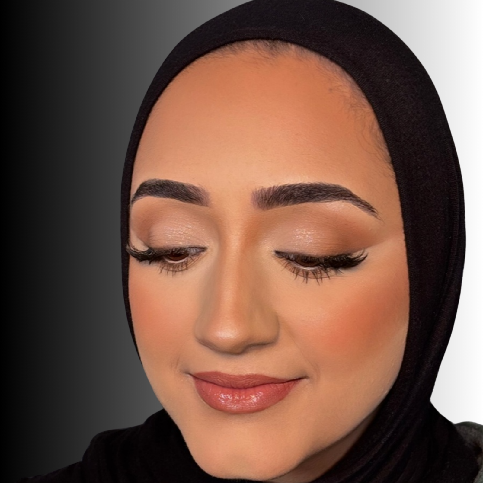 Light Glam finishing touches